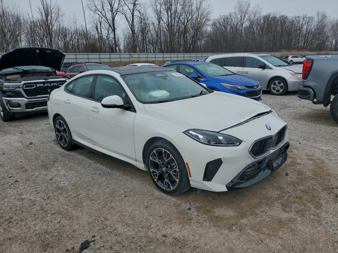 BMW 2 Series Image 7