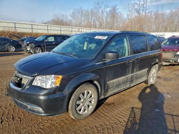  Salvage Chrysler Minivan