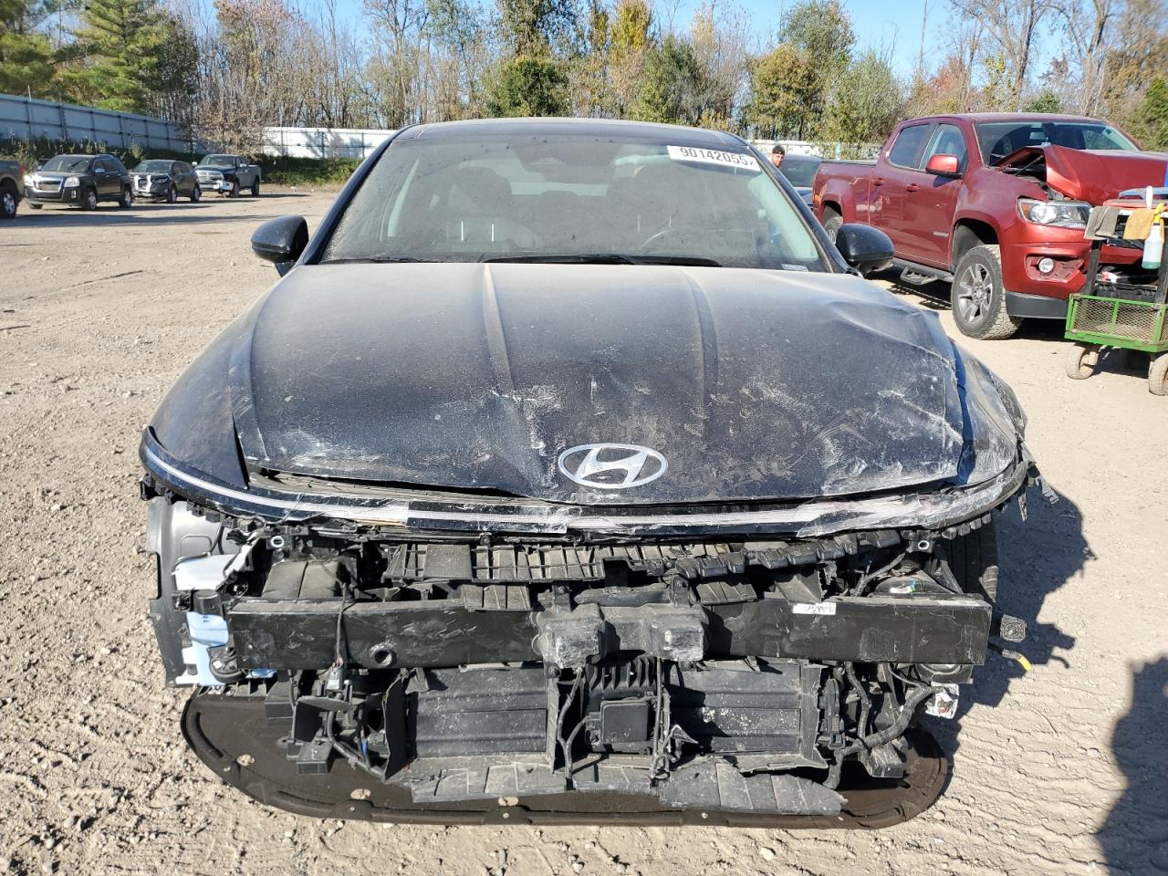 Hyundai SONATA Hybrid Image 5