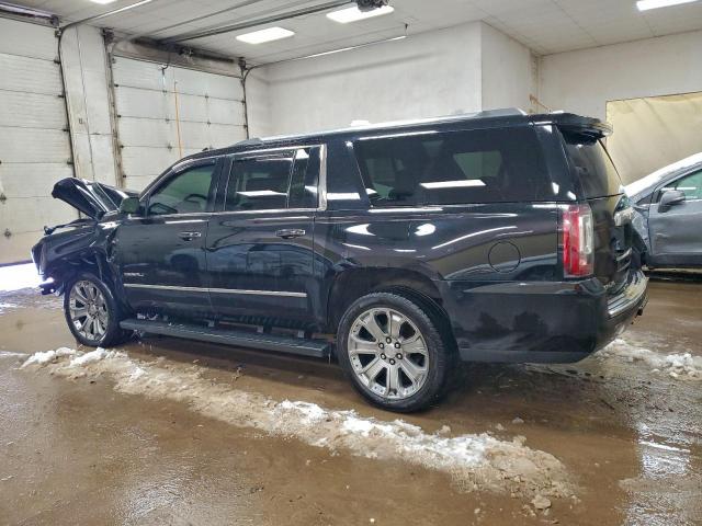 GMC Yukon Denali Image 2