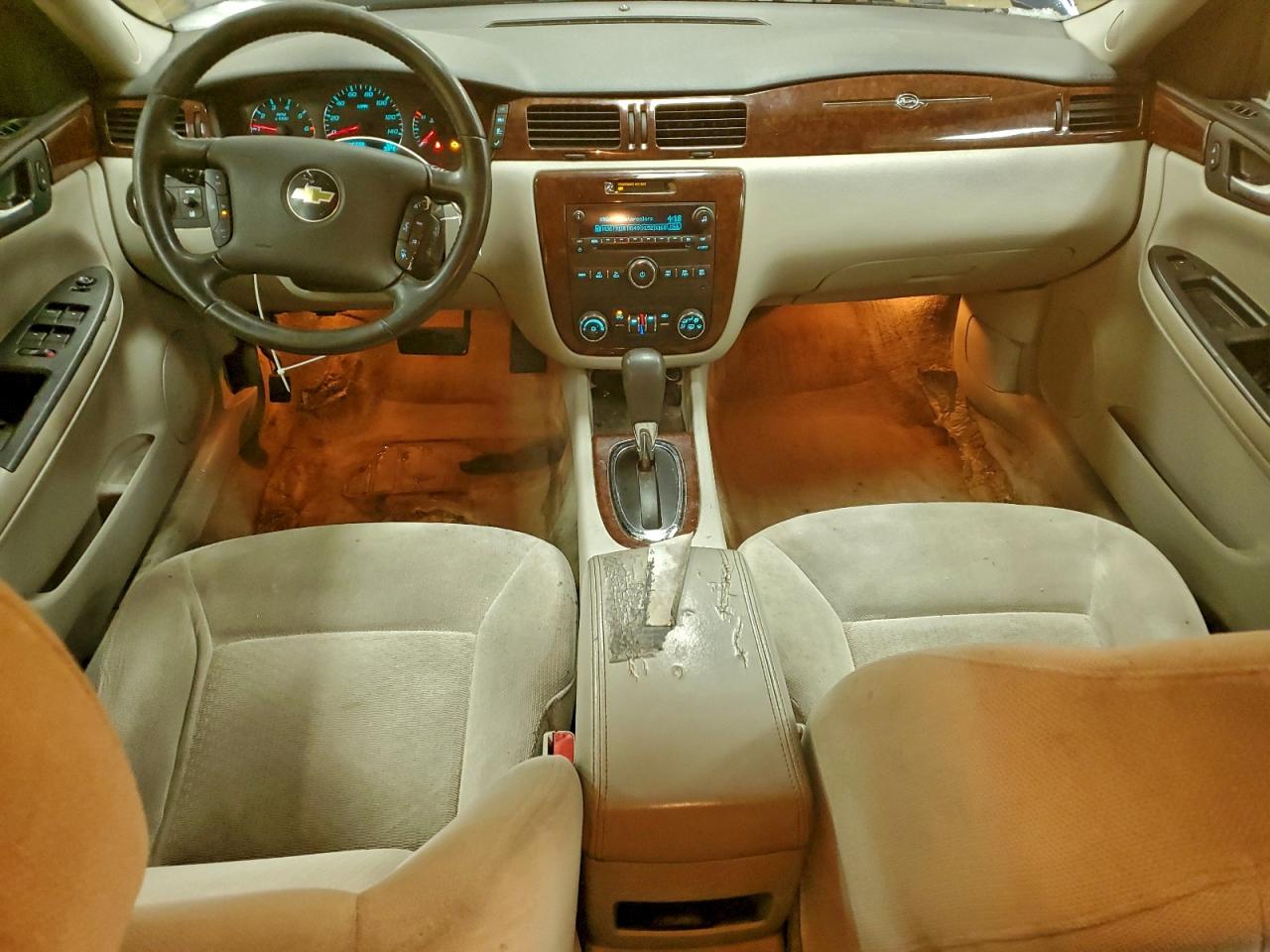 Chevrolet Impala Lt Image 11