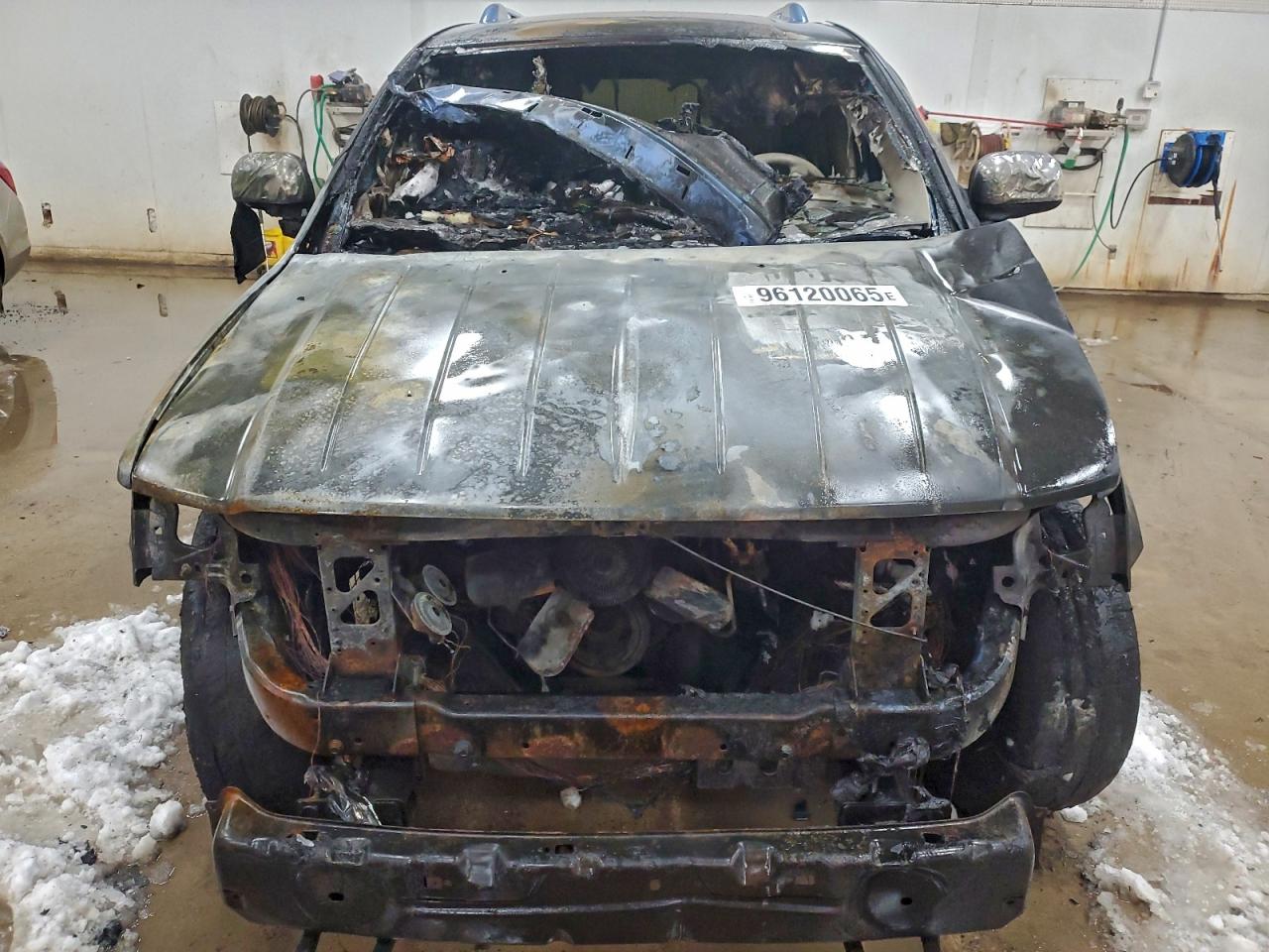 Chrysler Aspen Limited Image 5