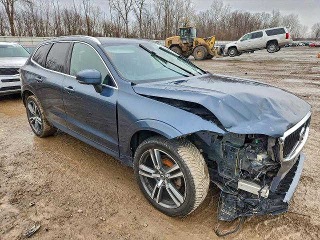 Volvo XC60 T5 Momentum Image 9