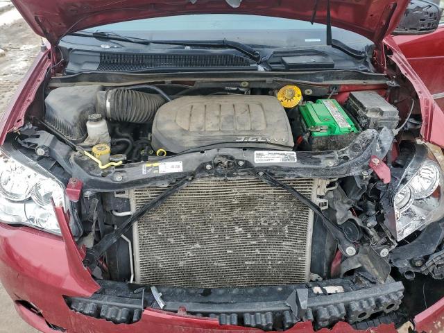 Chrysler Minivan Touring Image 13