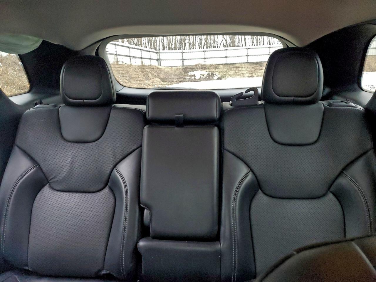 Jeep Grand Cherokee Latitude Lux Image 13