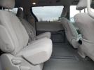 Toyota Sienna Le Image 8