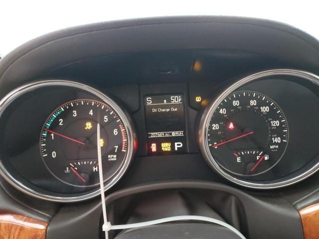 Jeep Grand Cherokee Overland Image 12