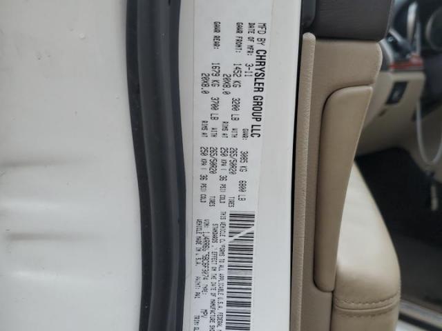 Jeep Grand Cherokee Overland Image 9