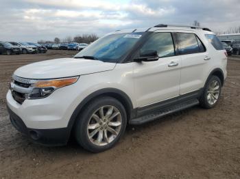  Salvage Ford Explorer