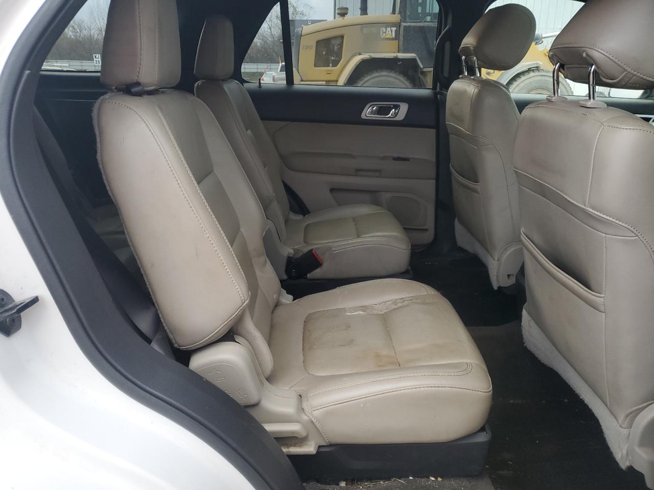 Ford Explorer Xlt Image 11