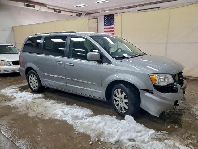 Chrysler Minivan Touring Image 4