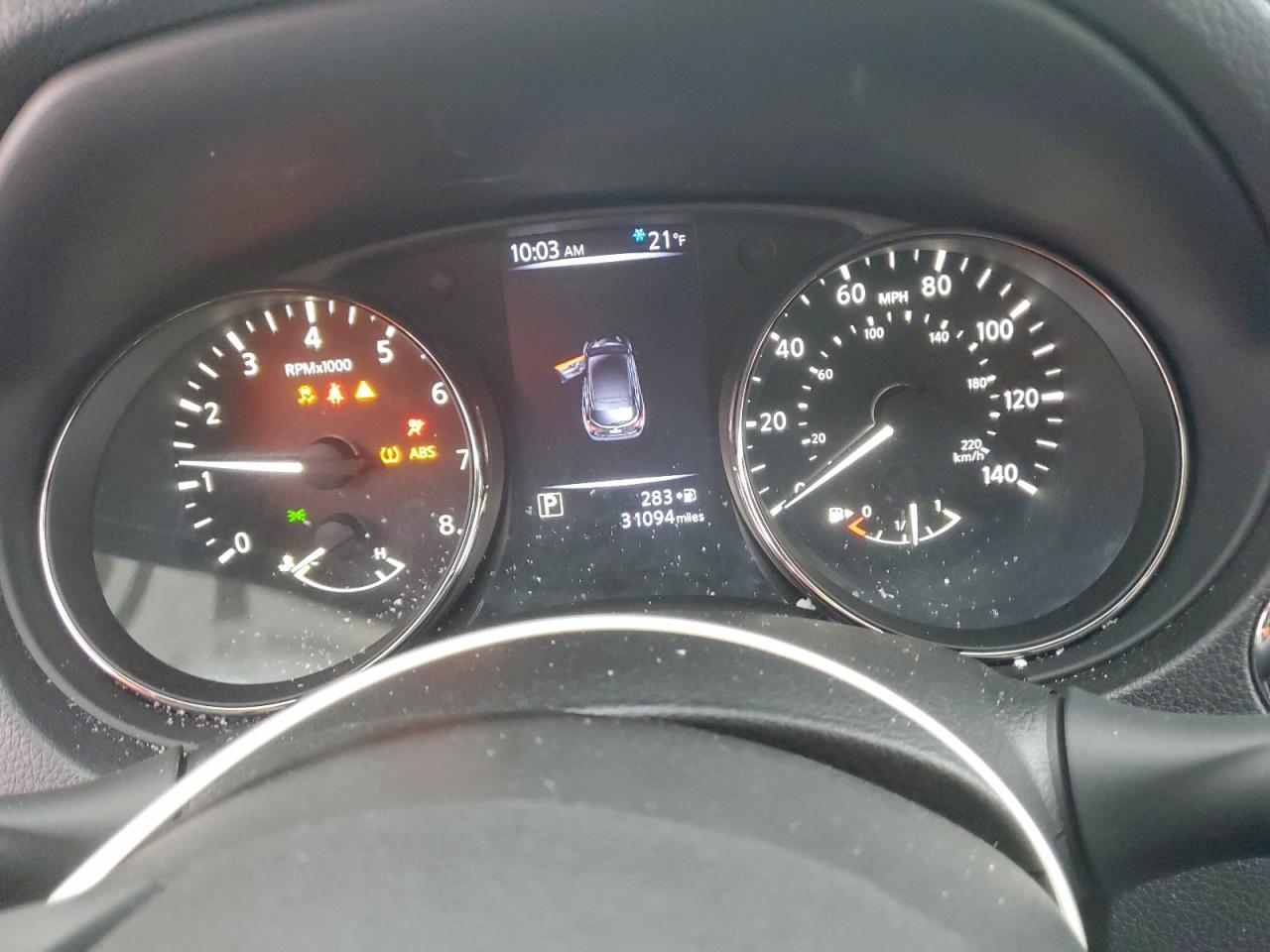 Nissan Rogue S Image 8