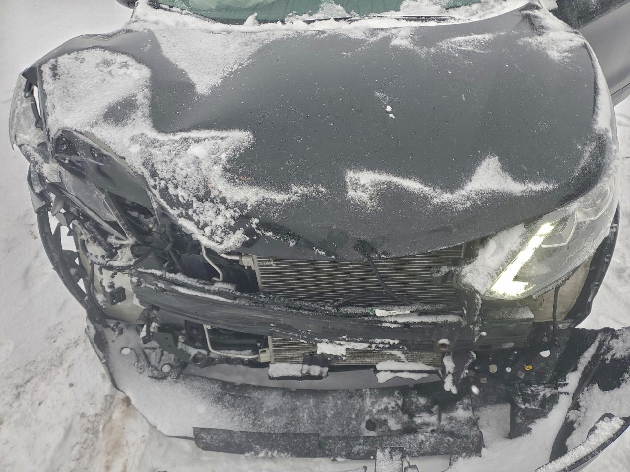 Nissan Rogue S Image 11