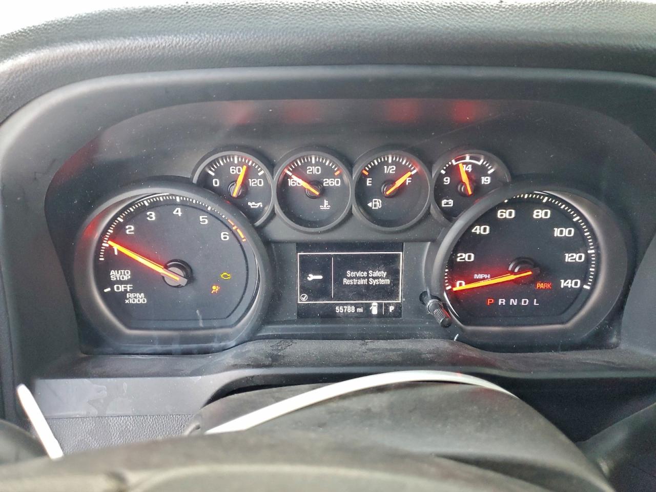 Chevrolet Silverado C1500 Image 3