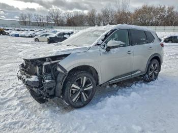  Salvage Nissan Rogue