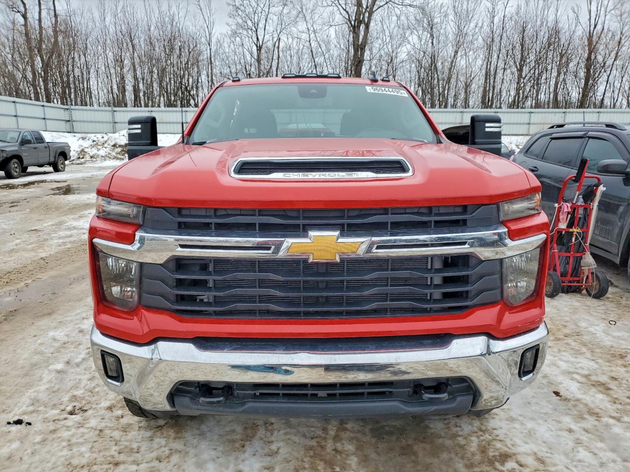 Chevrolet Silverado K2500 Heavy Duty Lt Image 3