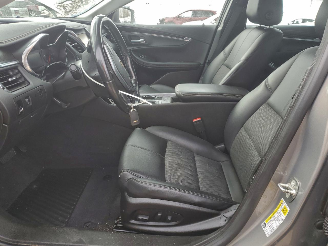 Chevrolet Impala Lt Image 3