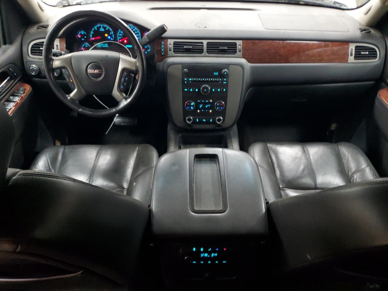 GMC Yukon K1500 Slt Image 11