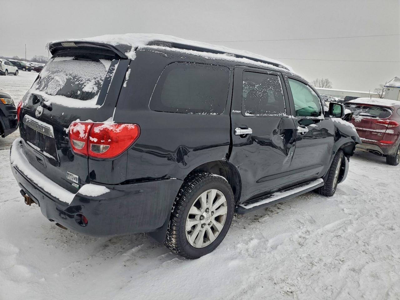 Toyota Sequoia Platinum Image 9