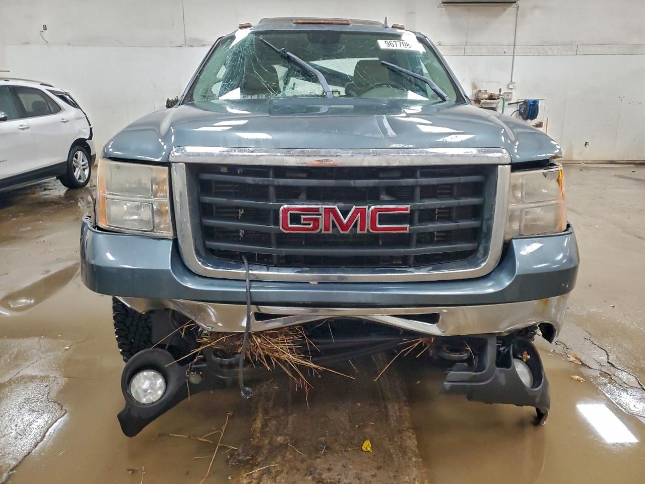 GMC Sierra K2500 Heavy Duty Image 5