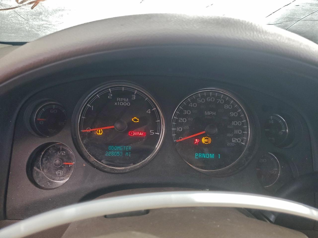 GMC Sierra K2500 Heavy Duty Image 9