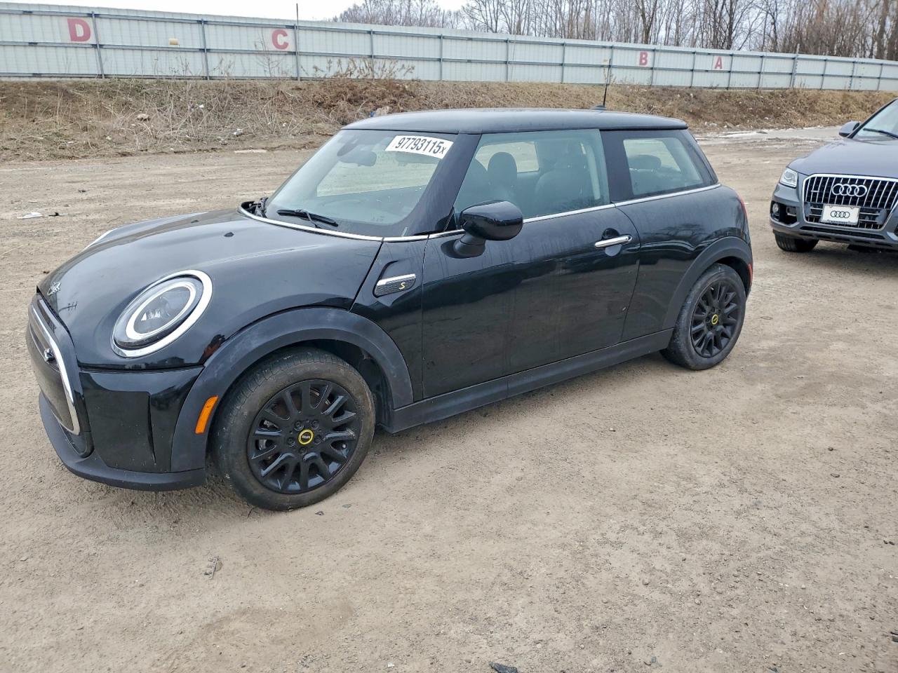 MINI Cooper Se Image 1