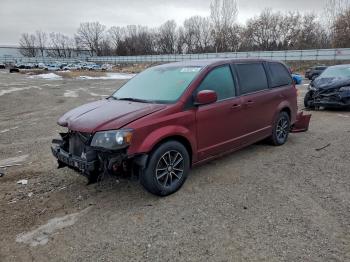  Salvage Dodge Caravan