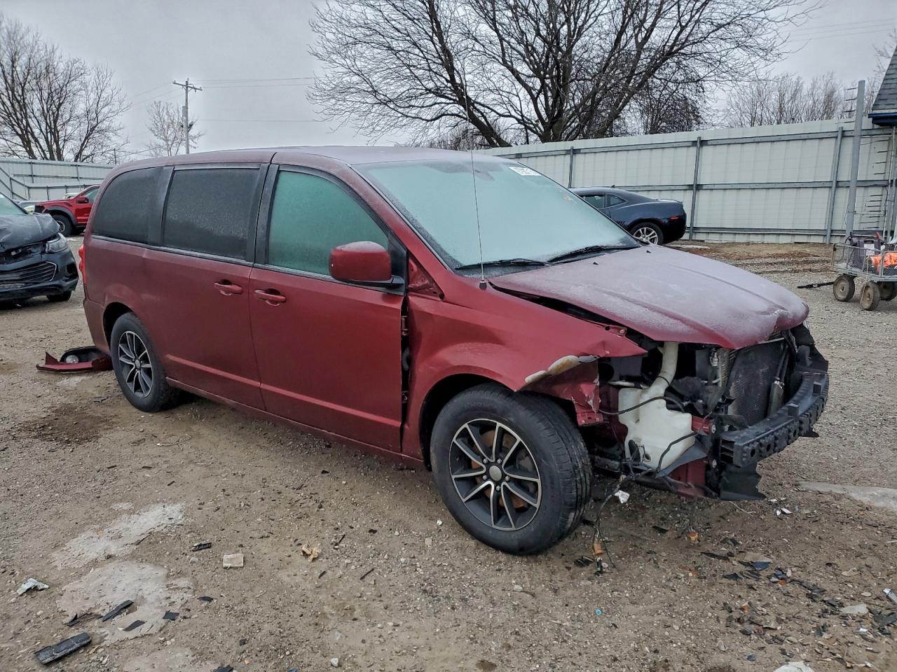 Dodge Caravan Gt Image 3