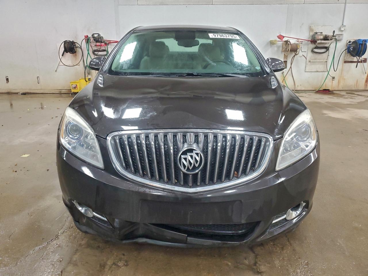 Buick Verano Image 8