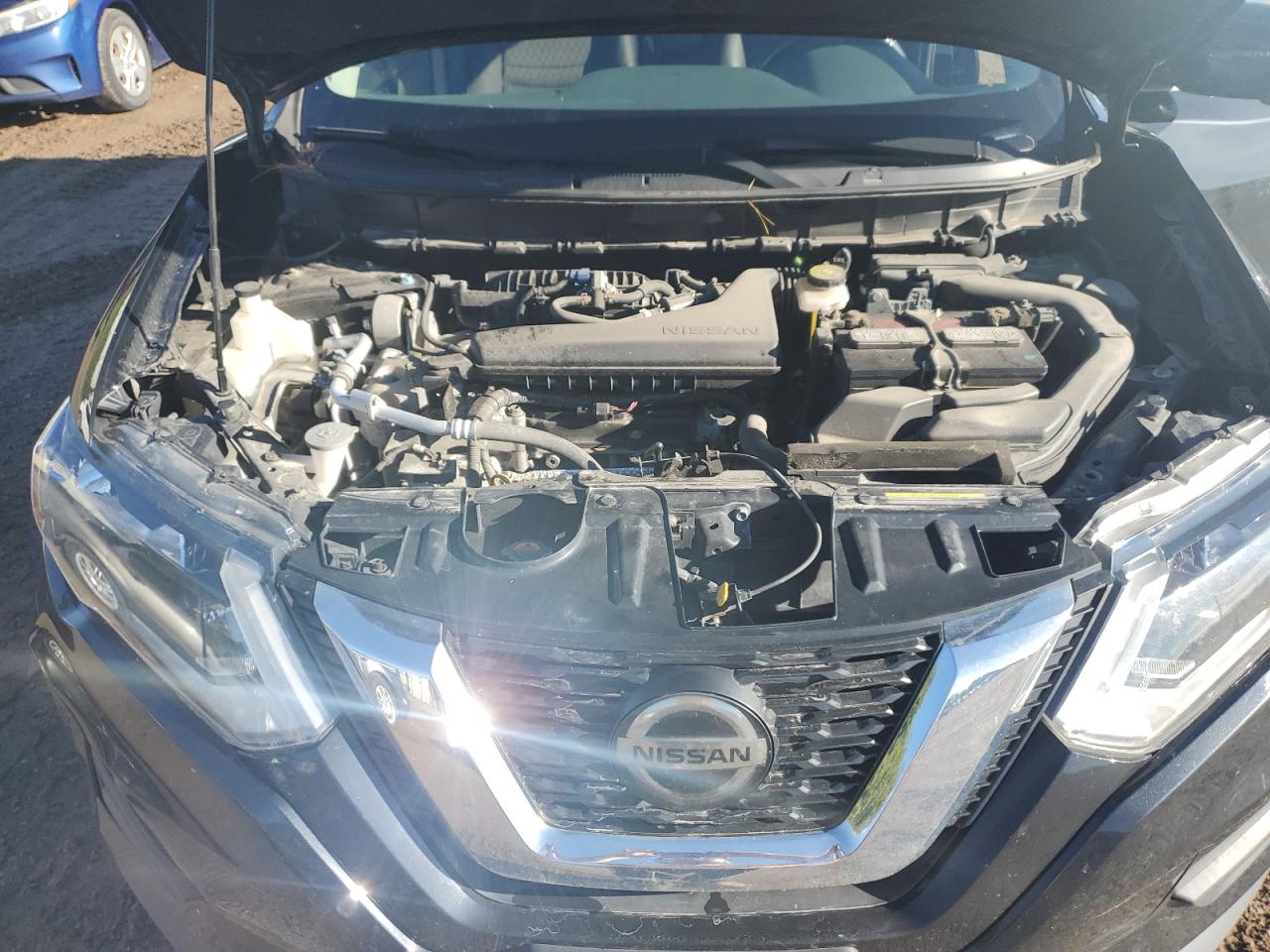 Nissan Rogue S Image 11