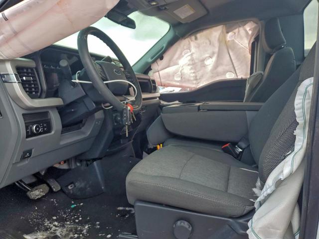 Ford F-350 Super Duty Image 7