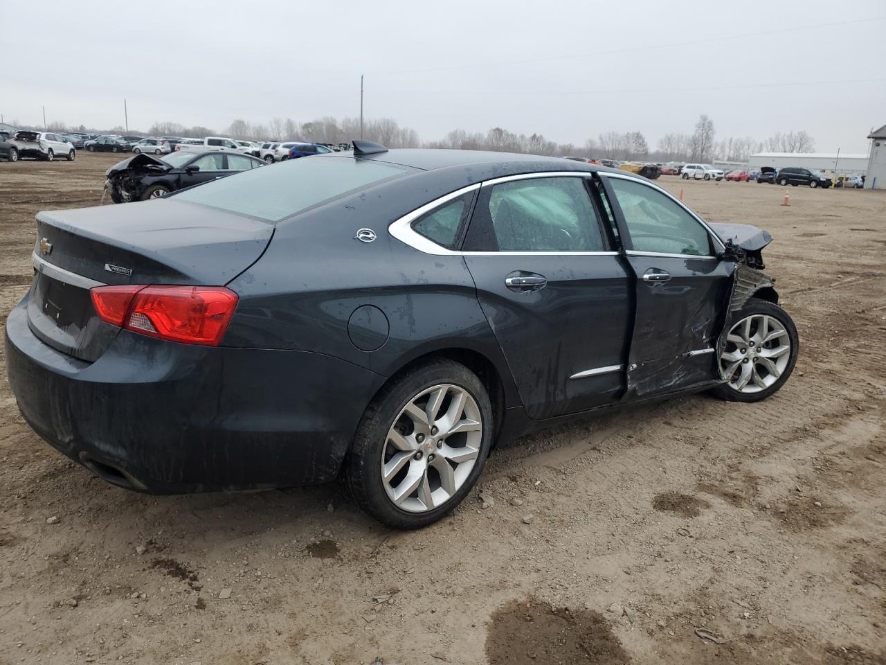 Chevrolet Impala Premier Image 8