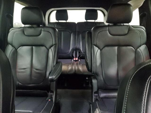 Jeep Grand Cherokee L Overland Image 13