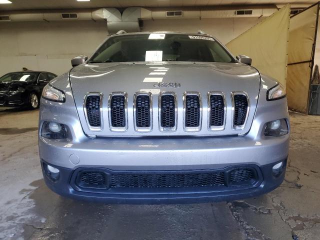 Jeep Grand Cherokee Latitude Image 11