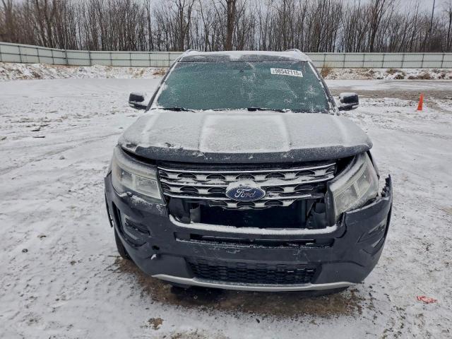 Ford Explorer Limited Image 10