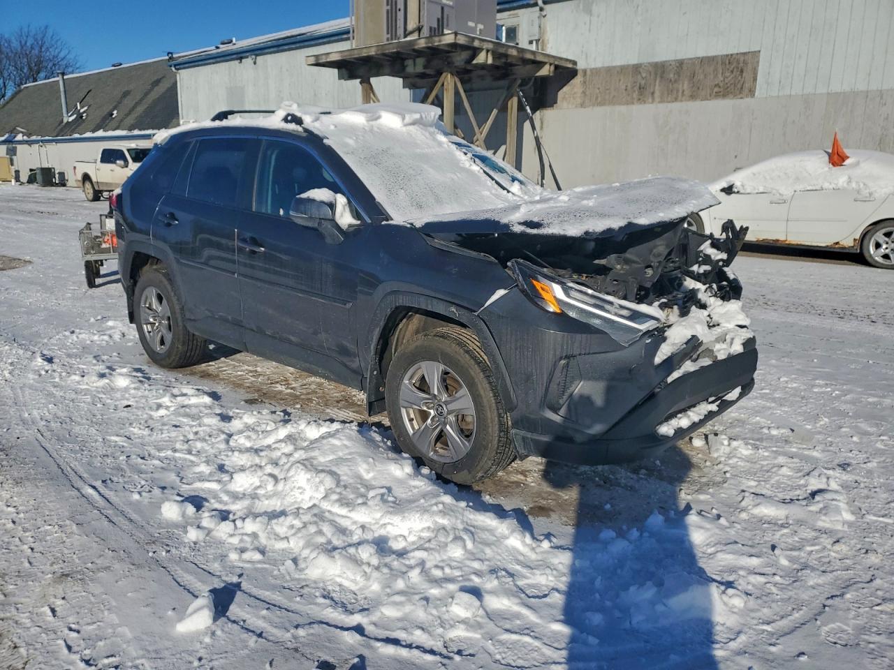 Toyota RAV4 Xle Image 4