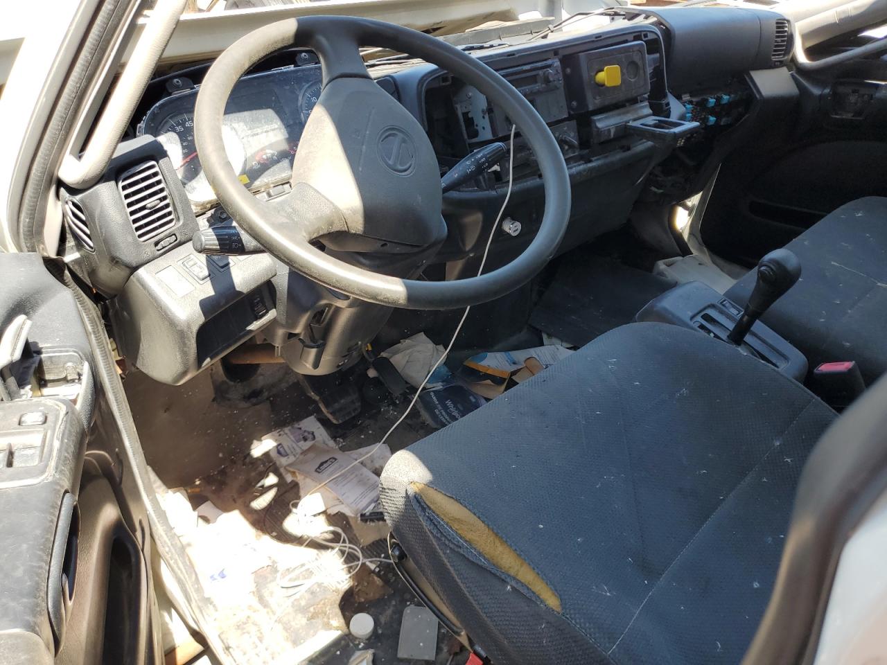 Hino 258 268 Image 11