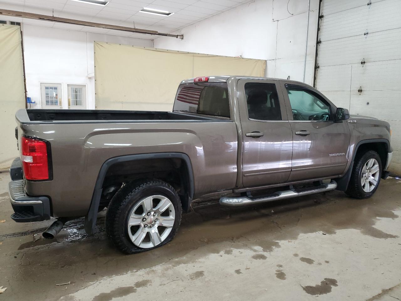 GMC Sierra K1500 Sle Image 12