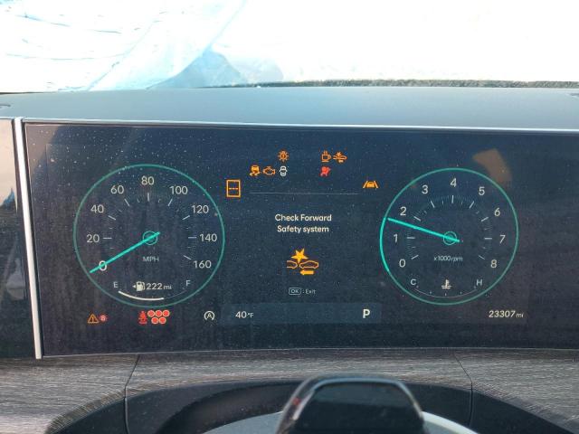 Hyundai SANTA FE Limited Image 8