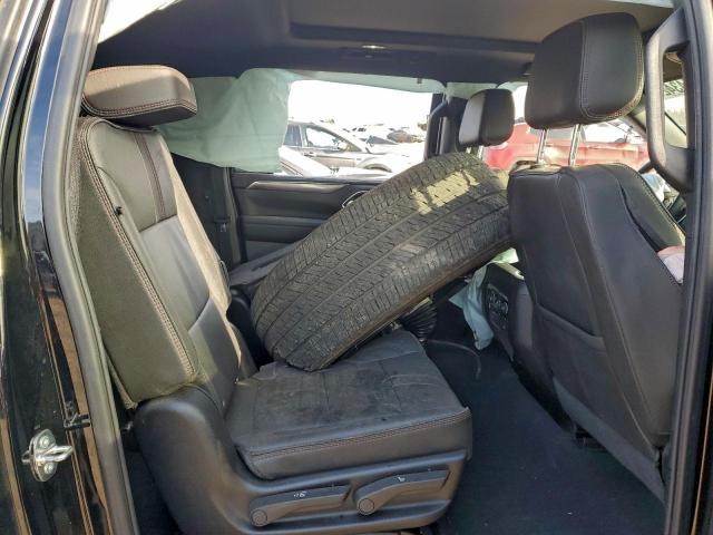 Chevrolet Suburban K1500 Rst Image 6