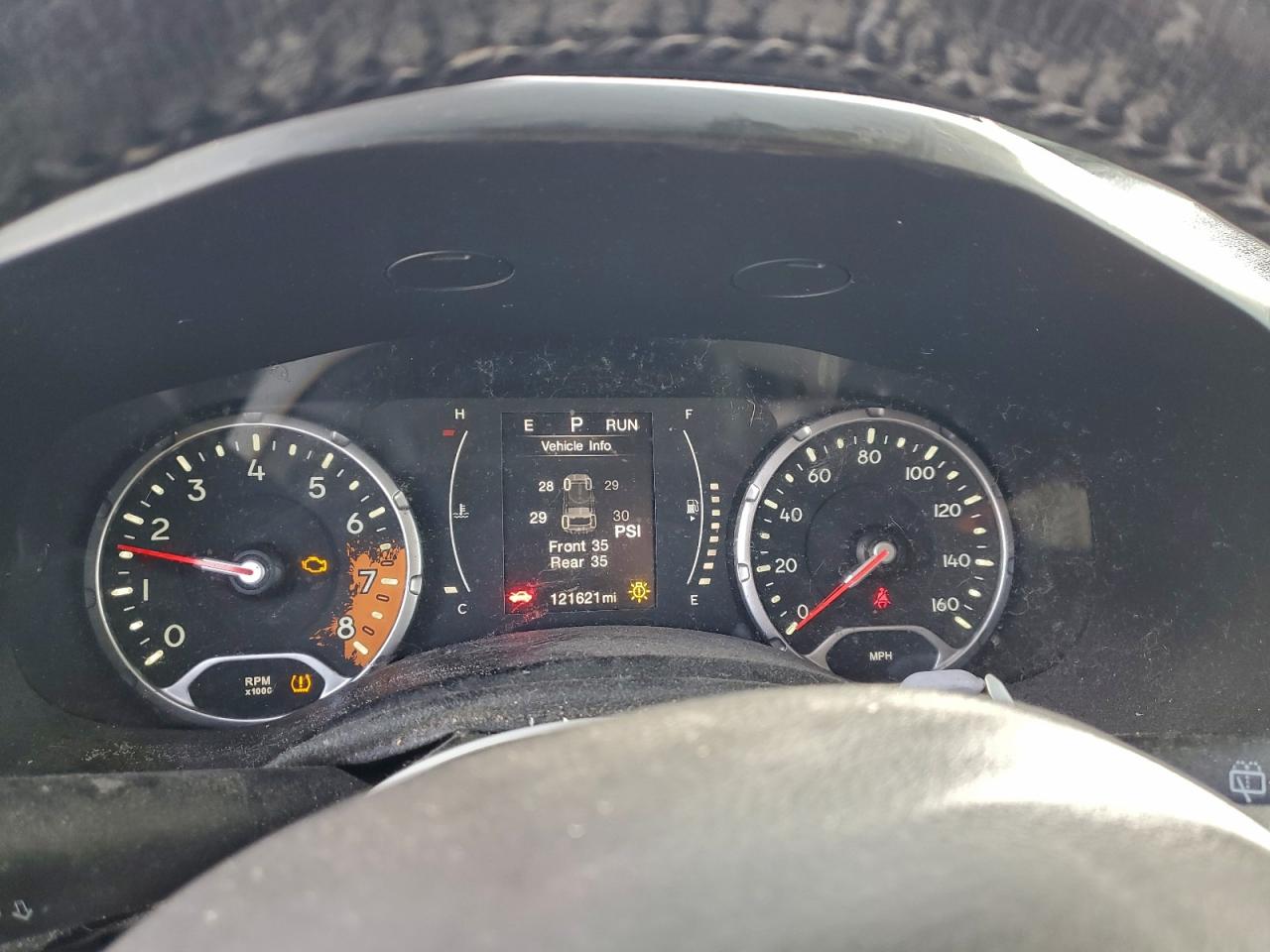 Jeep Renegade Latitude Image 12