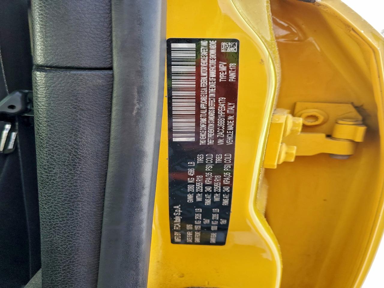 Jeep Renegade Latitude Image 2