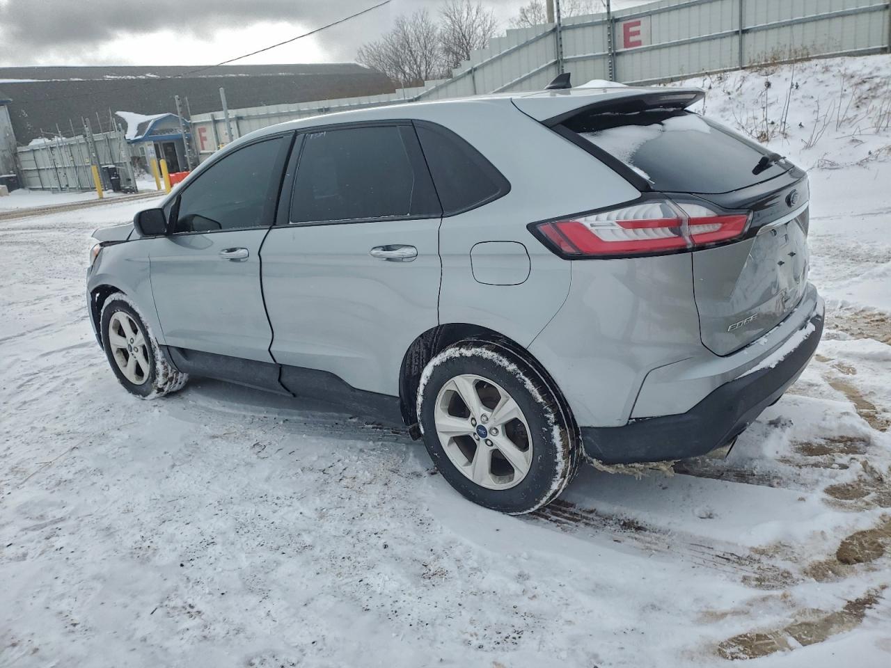 Ford Edge Se Image 8