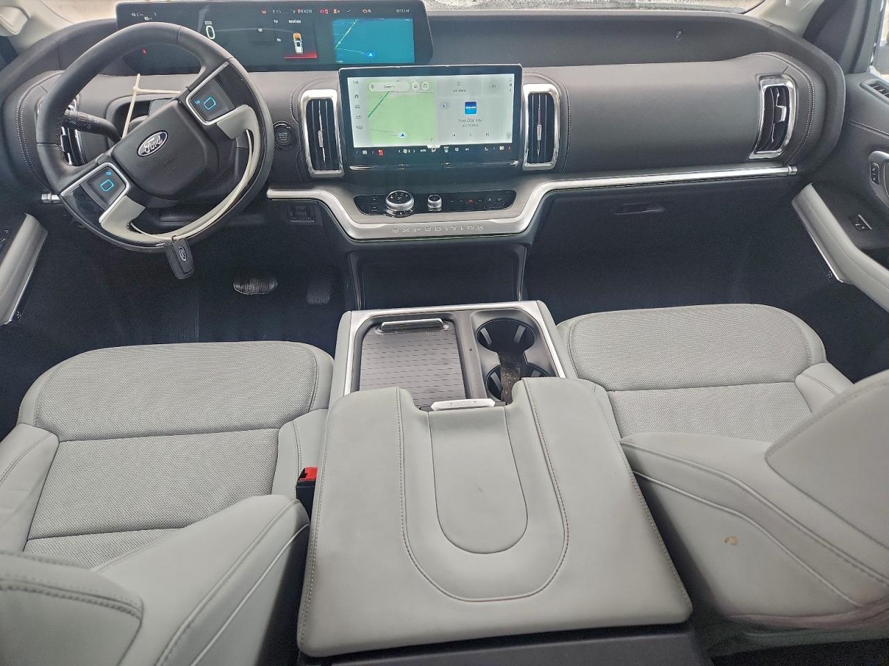 Ford Expedition Max Platinum Image 7