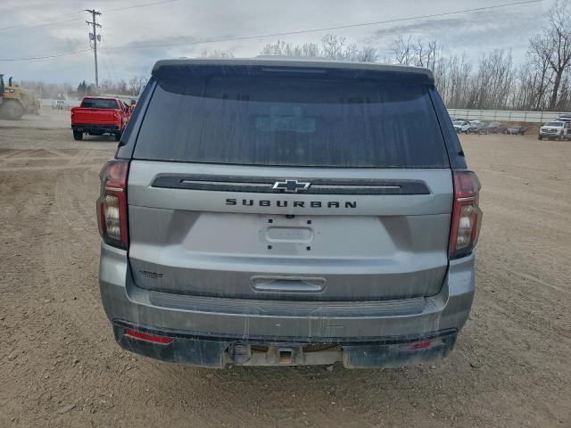 Chevrolet Suburban K1500 Z71 Image 9