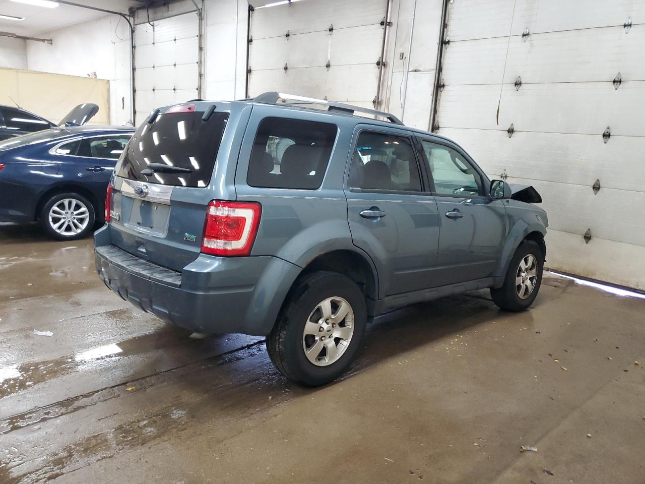 Ford Escape Limited Image 5