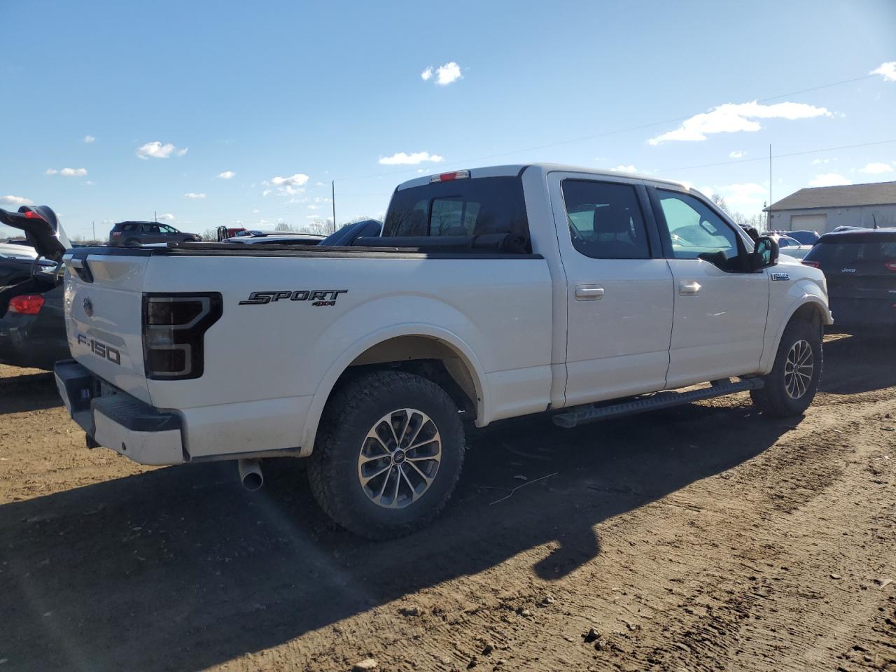 Ford F-150 Supercrew Image 2