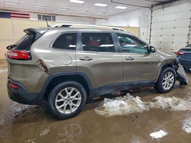 Jeep Grand Cherokee Latitude Image 3