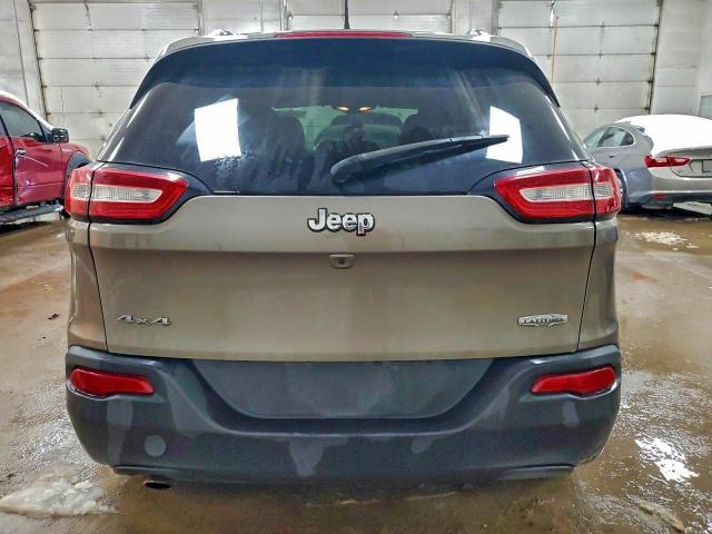 Jeep Grand Cherokee Latitude Image 4