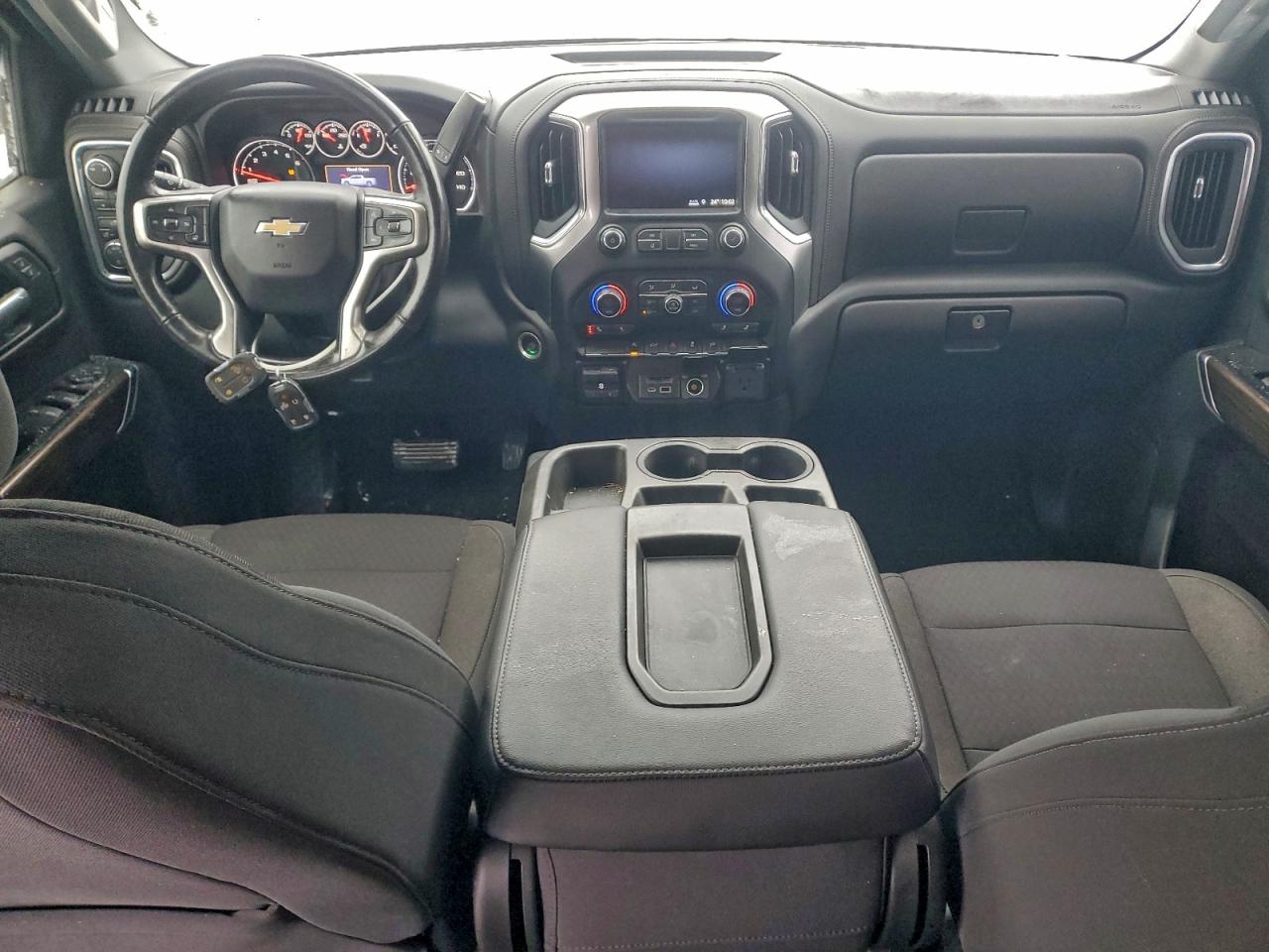 Chevrolet Silverado K1500 Lt Image 10